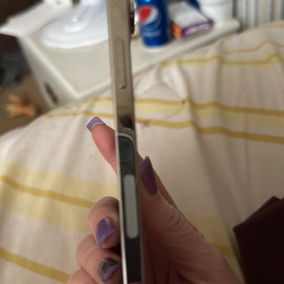 IPhone 12 Pro Max - Picture 3 of 3